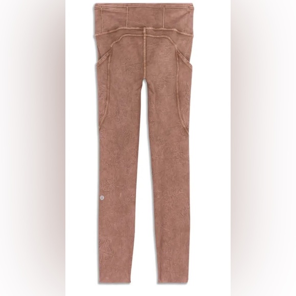 Fast and Free high rise Lululemon leggings. New with tags size 2 - Picture 2 of 5